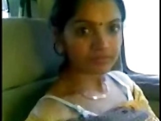 Amateur Seins Voiture Mignonne Exotique Indien Lactation Amoureux