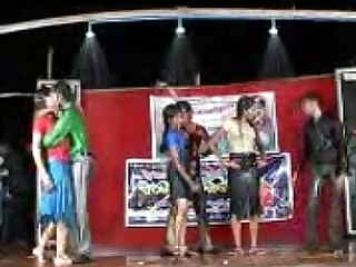 Amateur Dansant Exotique Indien Vraiment Humide